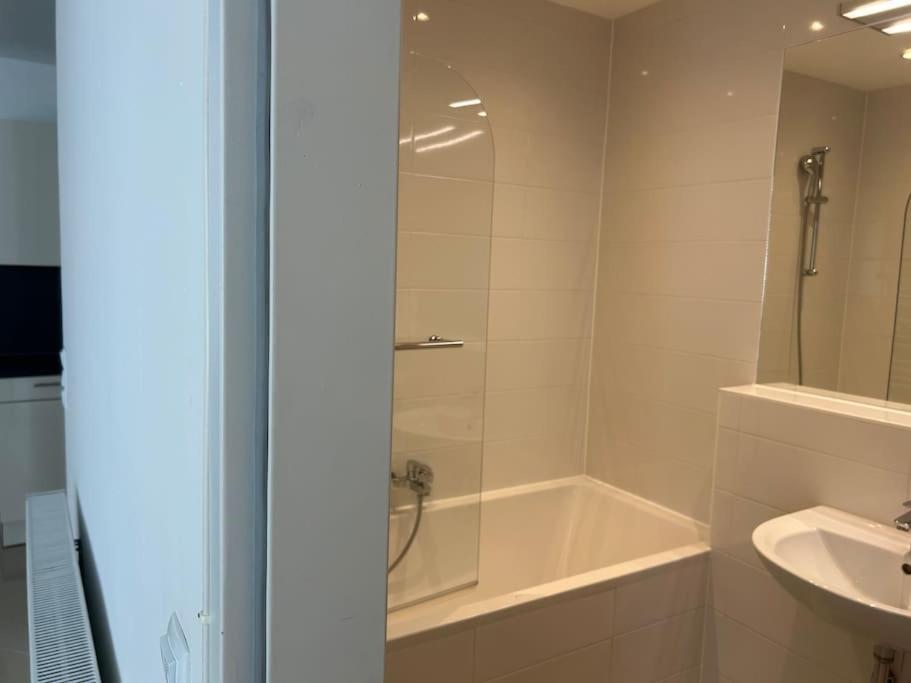 Apartment Merkur Виена Екстериор снимка